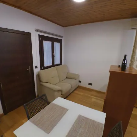 Apartment Studio Carreteria 33